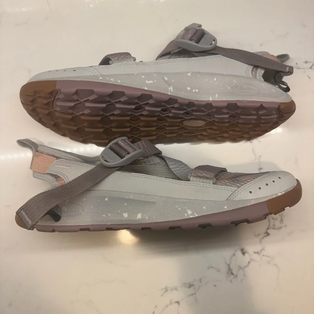 Chaco Odyssey‎ Closed Toe Hiking Sandals Women 10 Gray Purple Trail Water Shoes